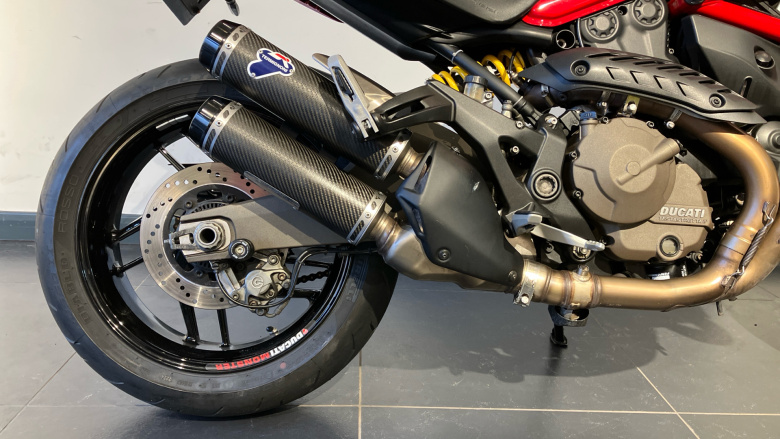 Ducati Monster 821 (15MY)